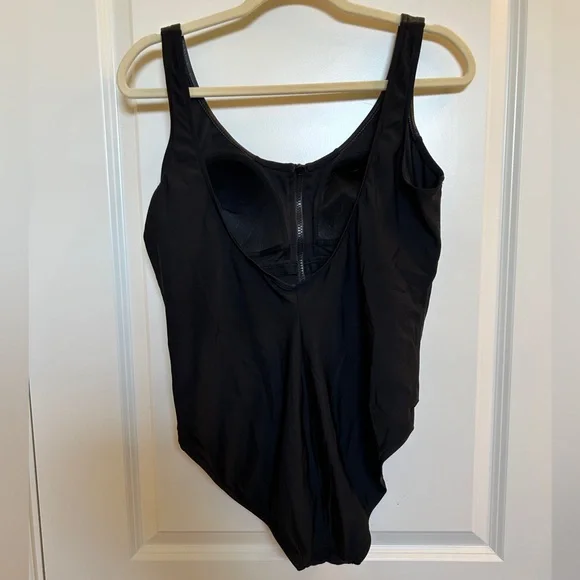 Aqua Green Women’s Zipper Front Black One-Piece Swimsuit Size: XL - Picture 4 of 7